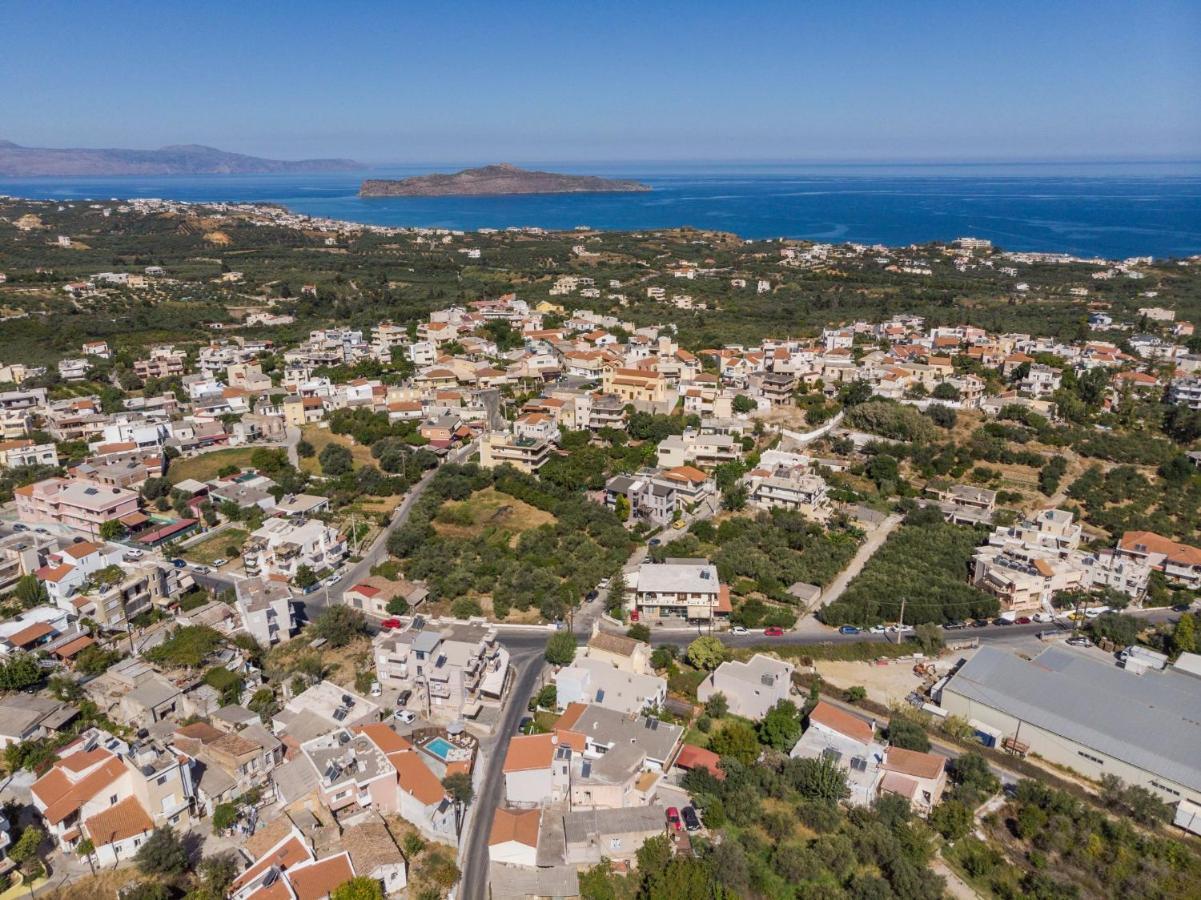Villa Roxanne Galatas  Exterior photo