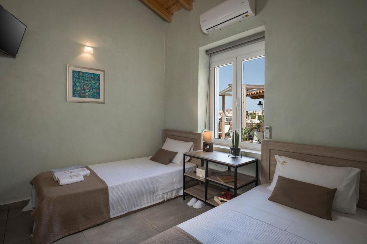 Villa Roxanne Galatas  Exterior photo